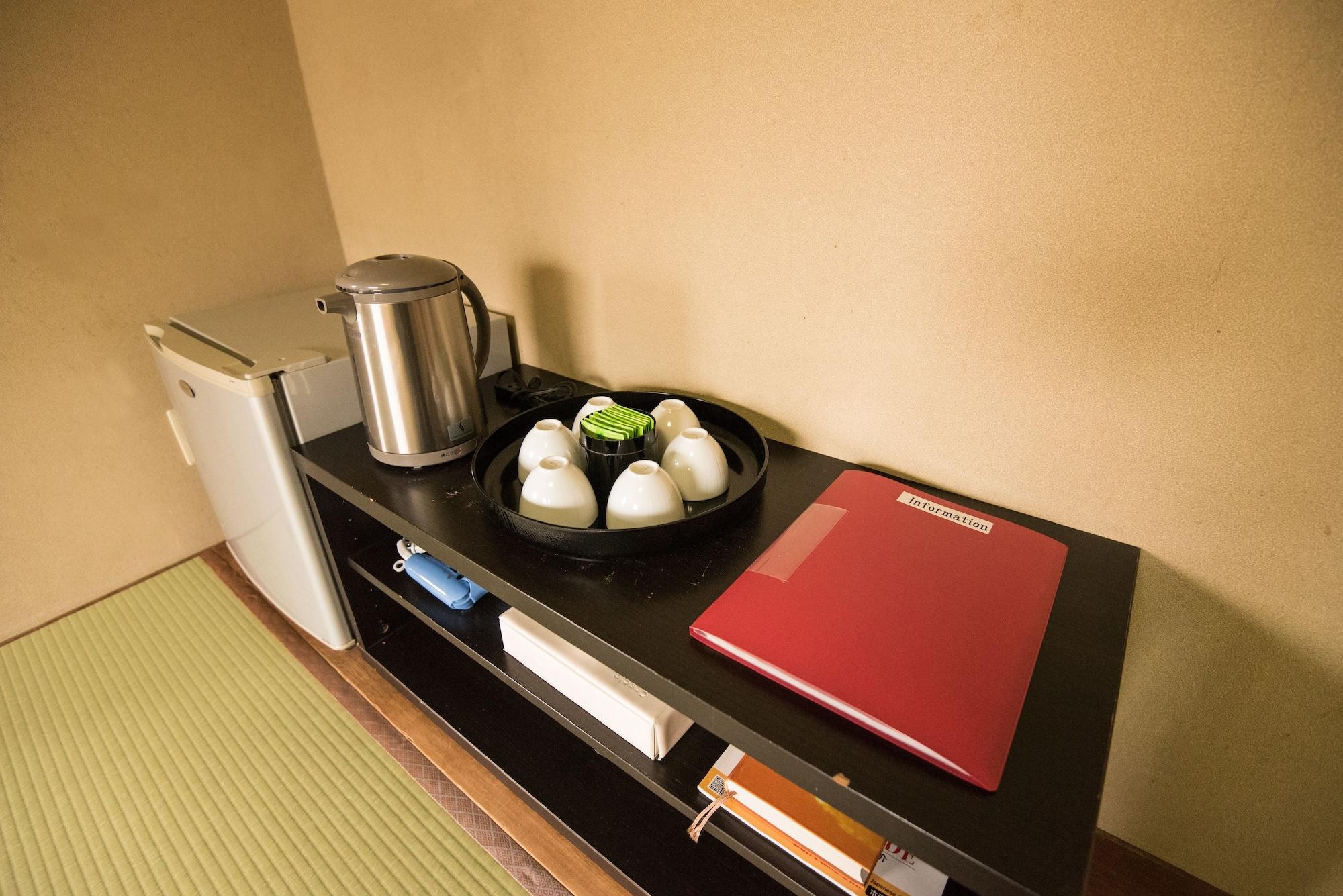 Kyoto Travellers Inn Dış mekan fotoğraf